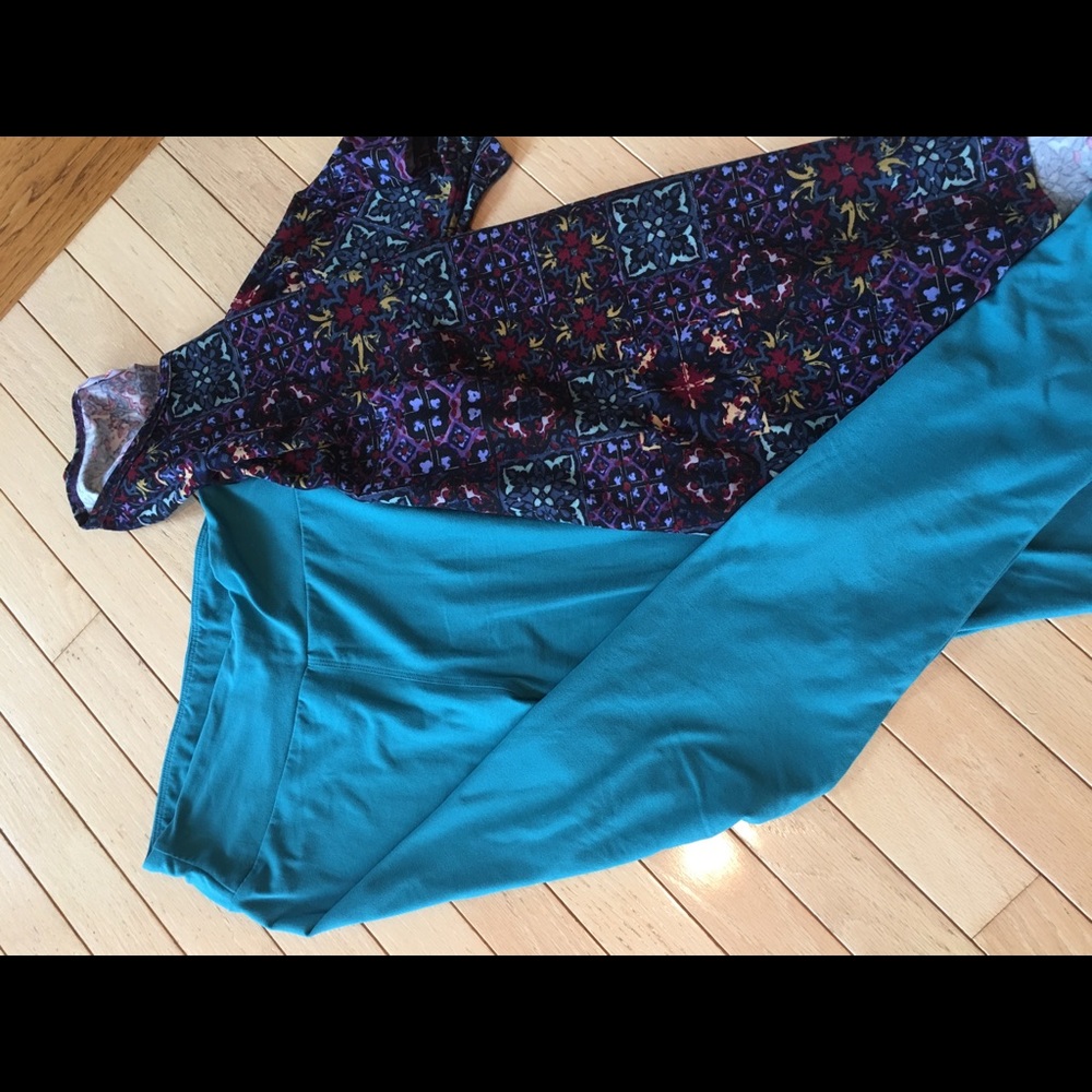 Lularoe teal leggings